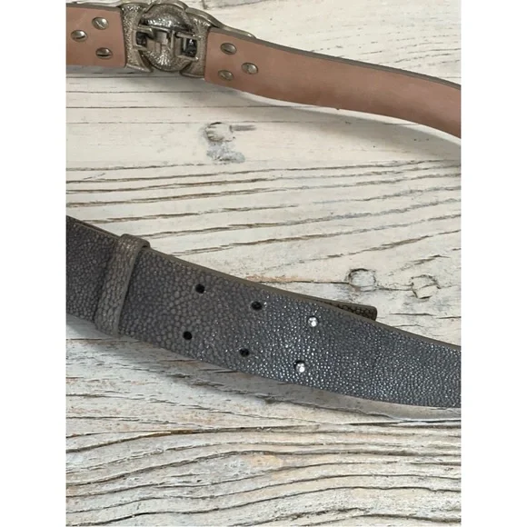 Etro Milano Stingray Metro Belt Gray Leather Ornate Silver Buckle Size 38 inch - Picture 10 of 12